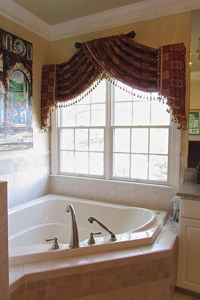 window valance idea master bath